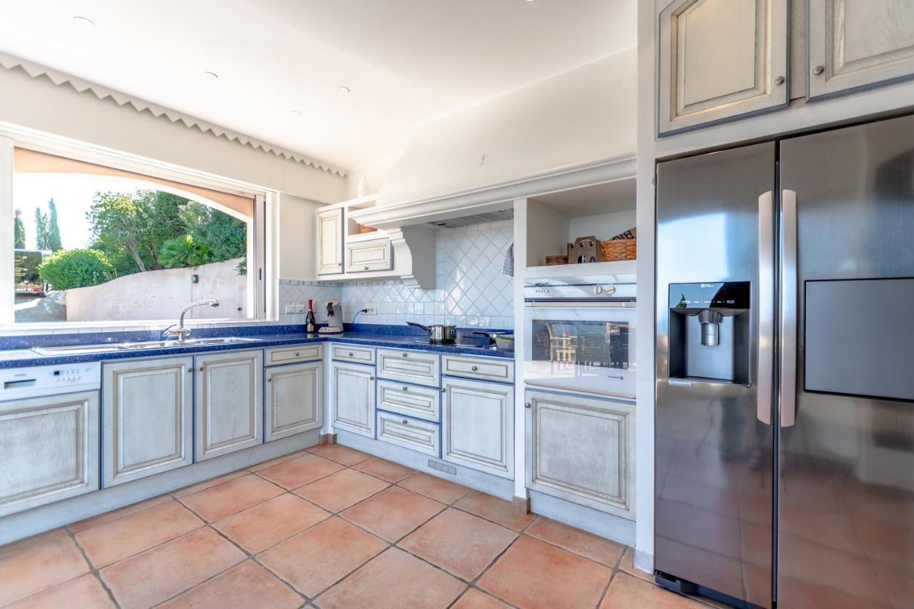 Superbe Villa, Incroyable Vue Mer, Piscine Chauffee, Climatisee Sainte-Maxime Zewnętrze zdjęcie