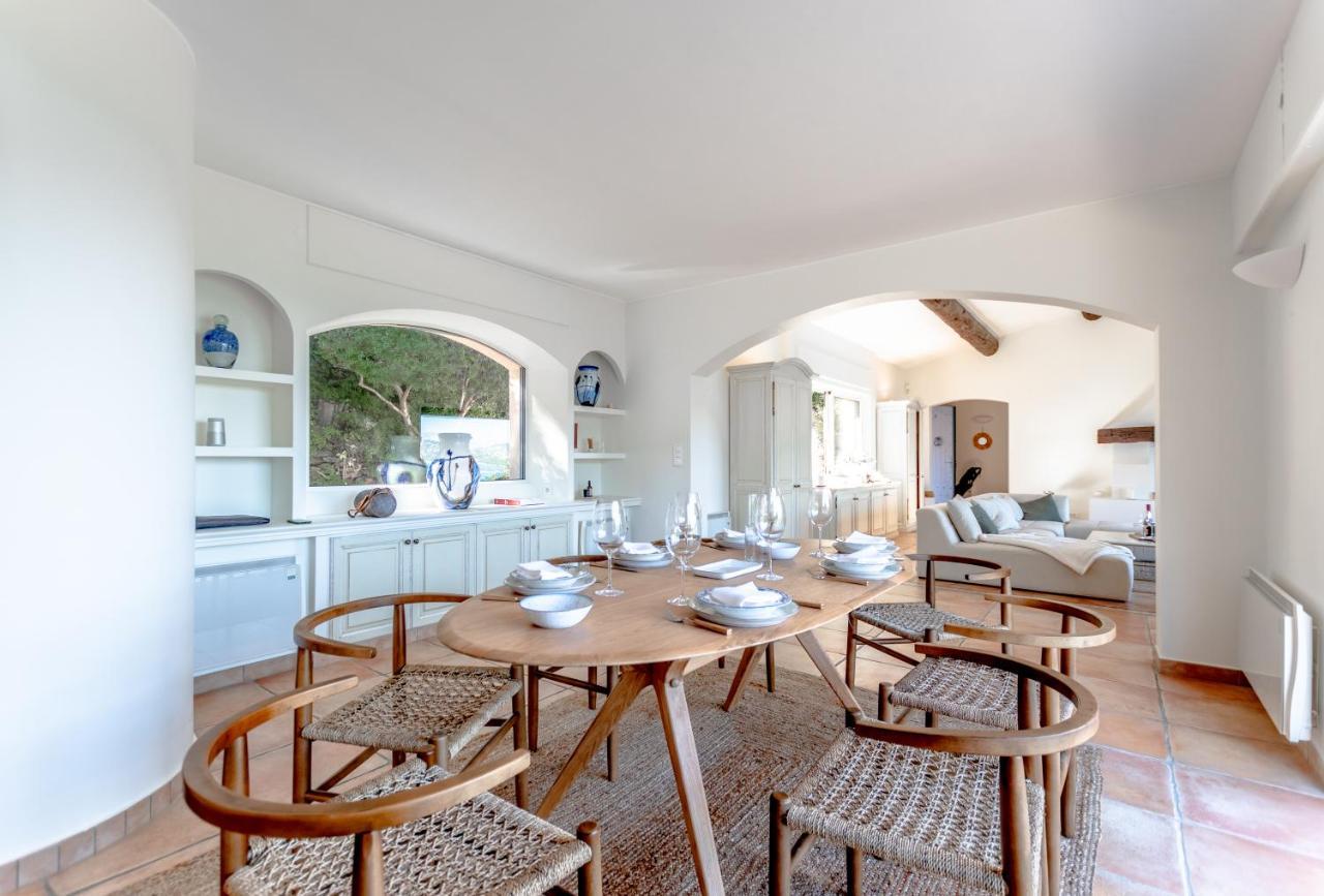 Superbe Villa, Incroyable Vue Mer, Piscine Chauffee, Climatisee Sainte-Maxime Zewnętrze zdjęcie