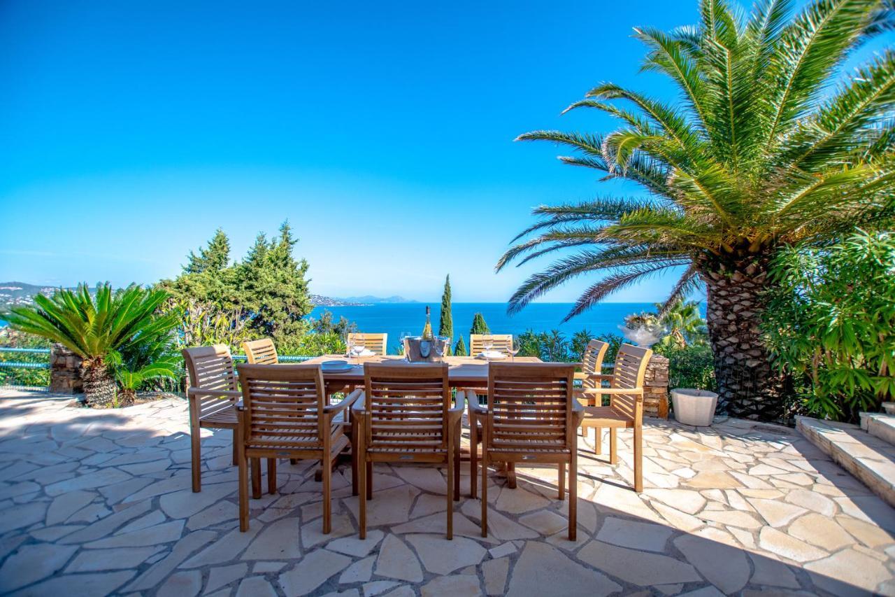 Superbe Villa, Incroyable Vue Mer, Piscine Chauffee, Climatisee Sainte-Maxime Zewnętrze zdjęcie