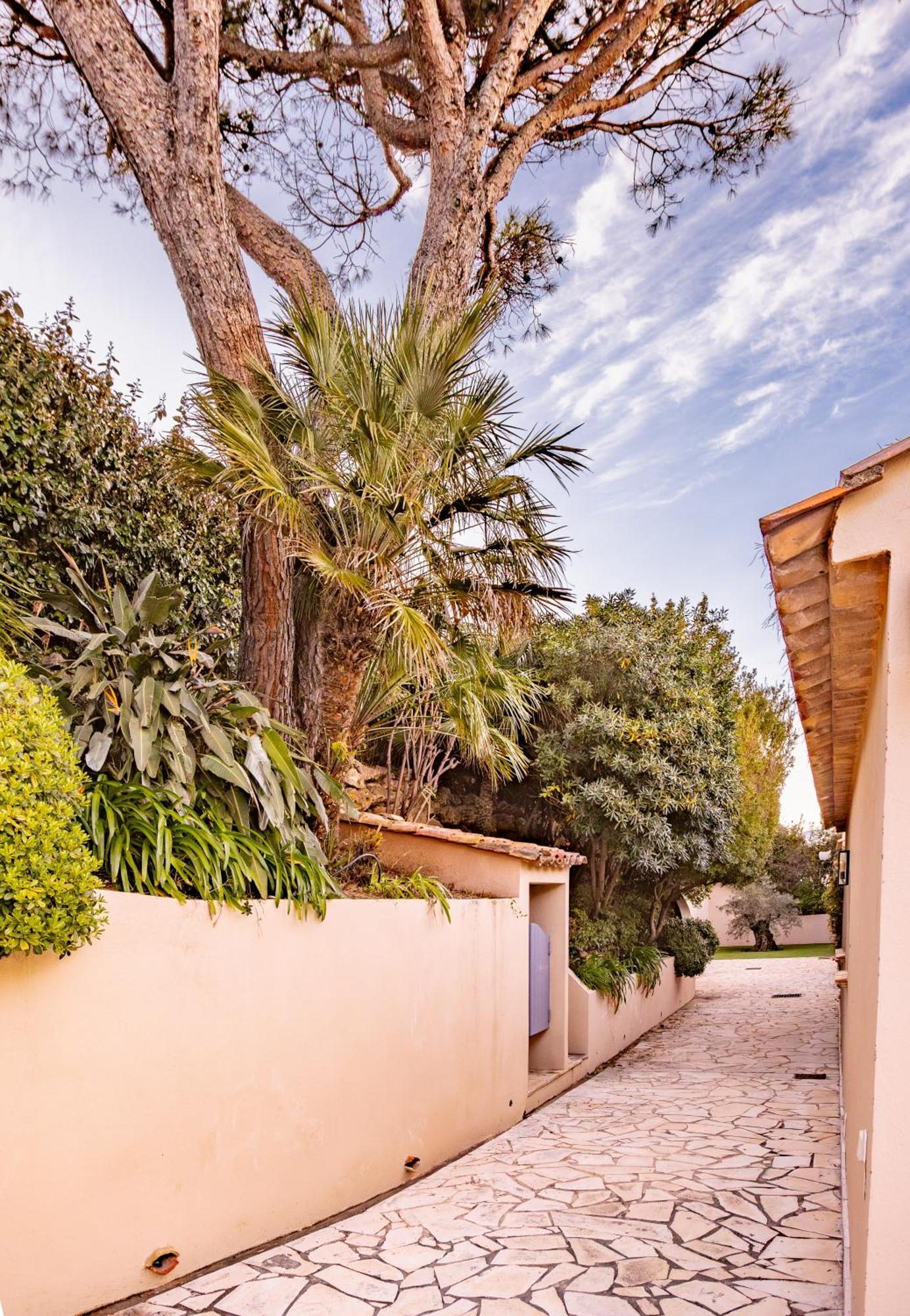 Superbe Villa, Incroyable Vue Mer, Piscine Chauffee, Climatisee Sainte-Maxime Zewnętrze zdjęcie