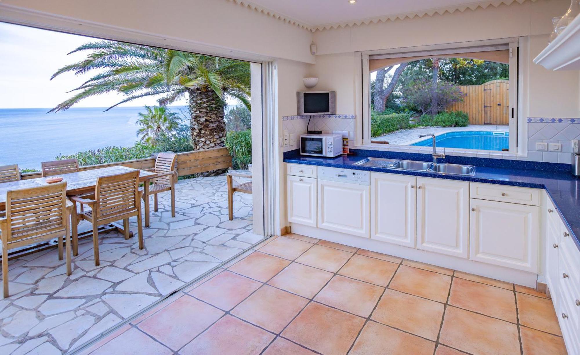 Superbe Villa, Incroyable Vue Mer, Piscine Chauffee, Climatisee Sainte-Maxime Zewnętrze zdjęcie
