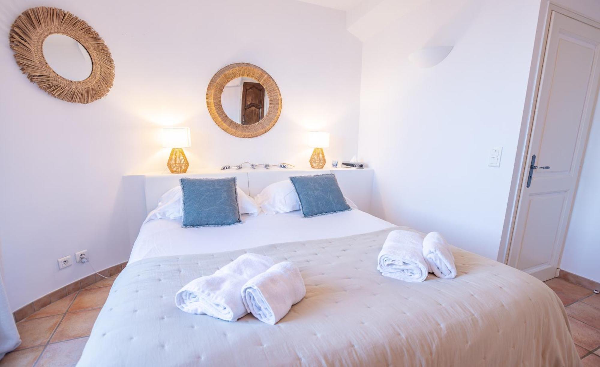 Superbe Villa, Incroyable Vue Mer, Piscine Chauffee, Climatisee Sainte-Maxime Zewnętrze zdjęcie